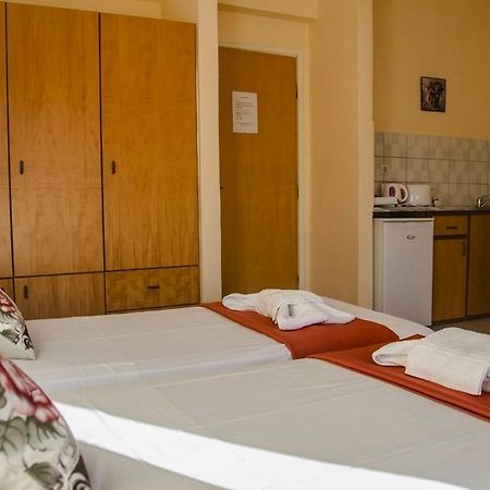 Yiannis The Beekeeper Apartments Kefalos  Екстер'єр фото