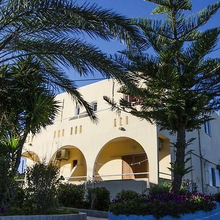 Yiannis The Beekeeper Apartments Kefalos  Екстер'єр фото