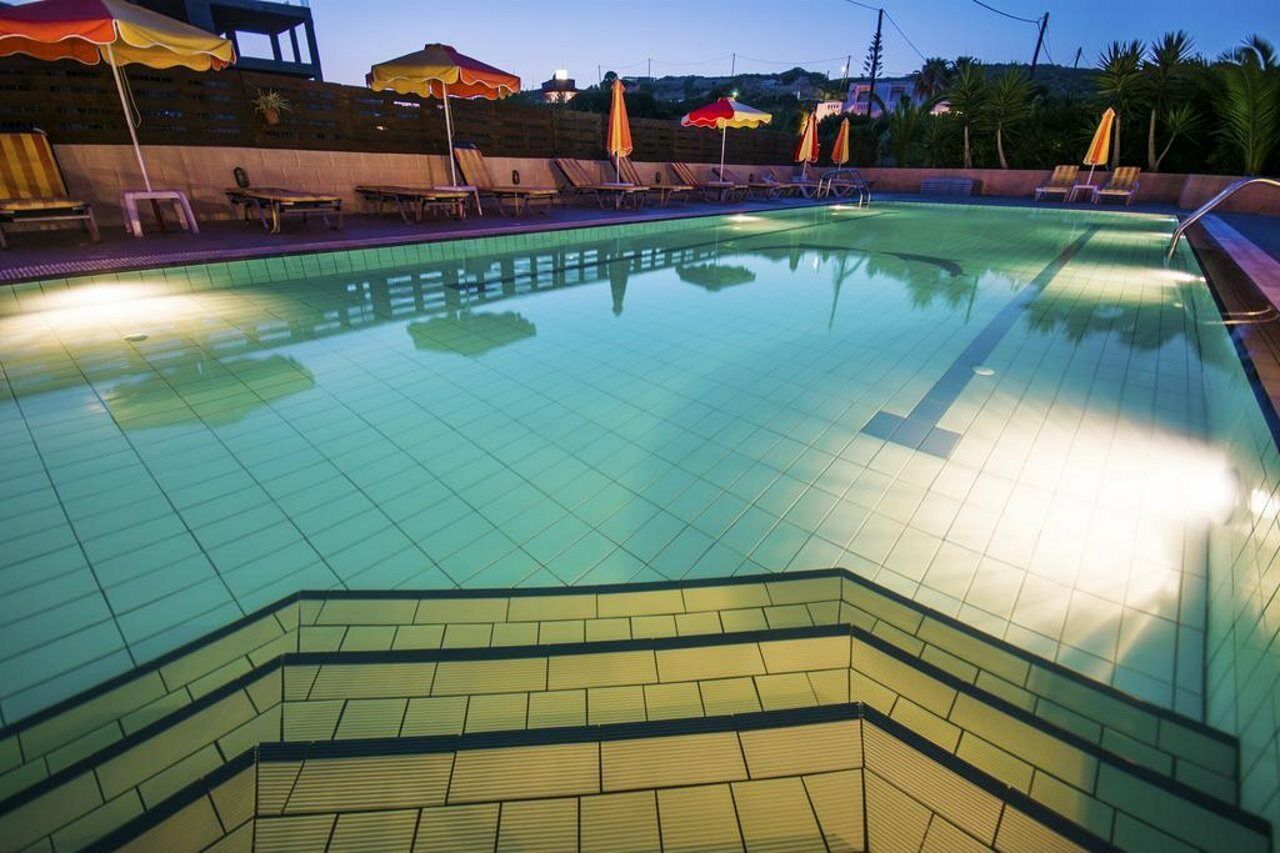 Yiannis The Beekeeper Apartments Kefalos  Екстер'єр фото